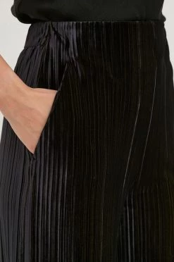 Γυναικεία Υφασμάτινα Παντελόνι MAX&Co. μαύρο, -Αξεσουάρ || Παπούτσια || Ρούχα Κατάστημα unnamed file 1221