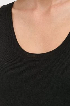 Γυναικεία Αμάνικος Μεταξωτό τοπ Max Mara Leisure μαύρο -Αξεσουάρ || Παπούτσια || Ρούχα Κατάστημα unnamed file 2408