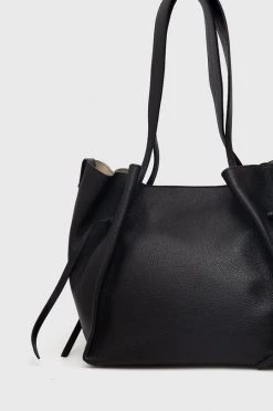 Γυναικεία Τσάντες Shopper και Tote Δερμάτινη τσάντα Weekend Max Mara μαύρο -Αξεσουάρ || Παπούτσια || Ρούχα Κατάστημα unnamed file 2474