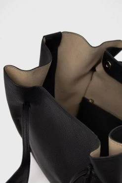 Γυναικεία Τσάντες Shopper και Tote Δερμάτινη τσάντα Weekend Max Mara μαύρο -Αξεσουάρ || Παπούτσια || Ρούχα Κατάστημα unnamed file 2475