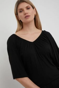 Γυναικεία Κοντομάνικο Μπλουζάκι MAX&Co. χρώμα: μαύρο -Αξεσουάρ || Παπούτσια || Ρούχα Κατάστημα unnamed file 2968